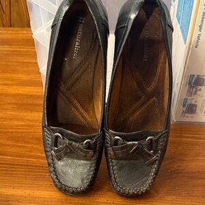 Naturalizer Women's Classic Black Leather Loafers
